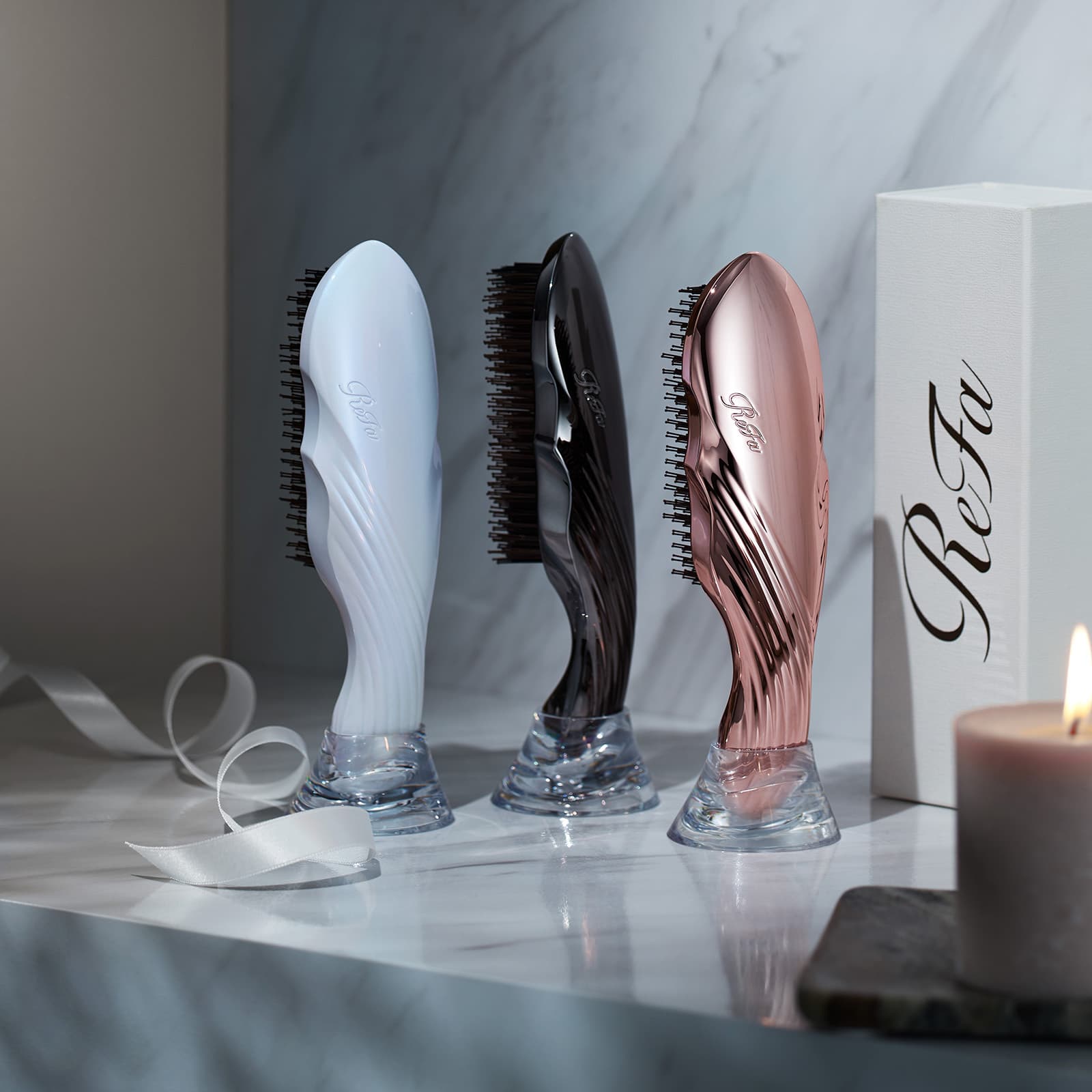ReFa ION CARE BRUSH PREMIUM の製品画像
