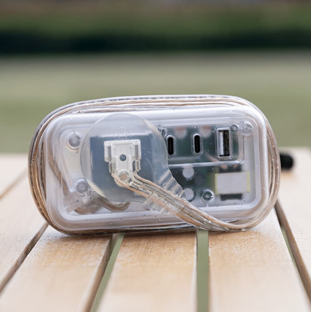 COOLKILLER|視覚化された安全性を持ち運ぶ、透明な2-in-1ポータブル電源タップ