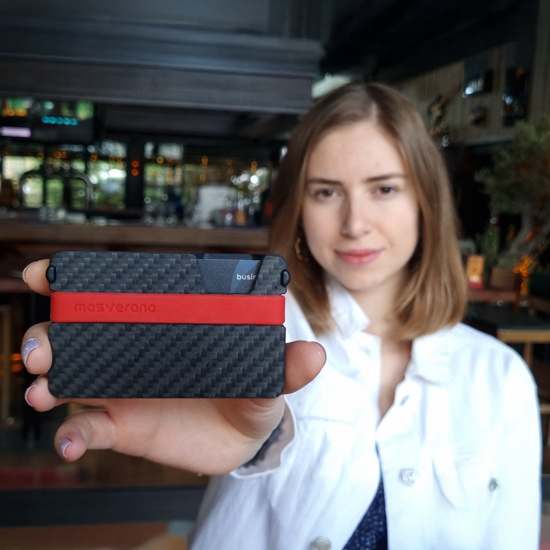 Masverano Wallet 2|ミニマリストのための超軽量カーボンファイバーウォレット