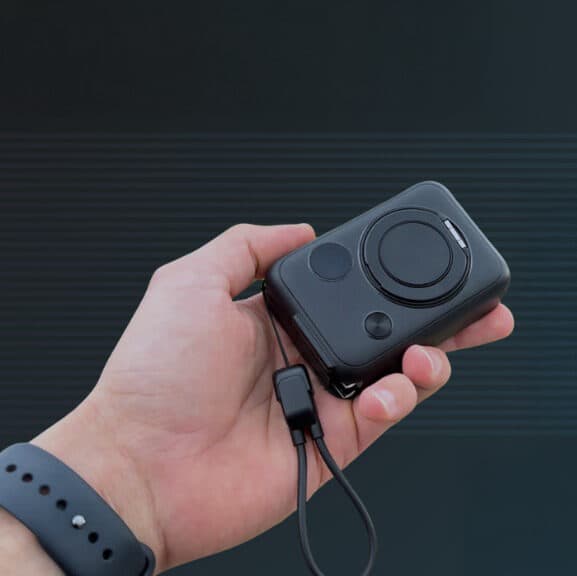 Amplyte 6-in-1 SmartCharge Power Bank|充電の煩わしさを解消する次世代パワーバンク