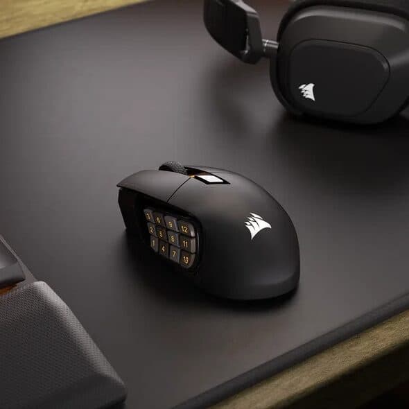SCIMITAR ELITE WIRELESS SE MMO ゲーミングマウス|ホワイト (AP) 、モバイルゲーマーの新たなるパートナー