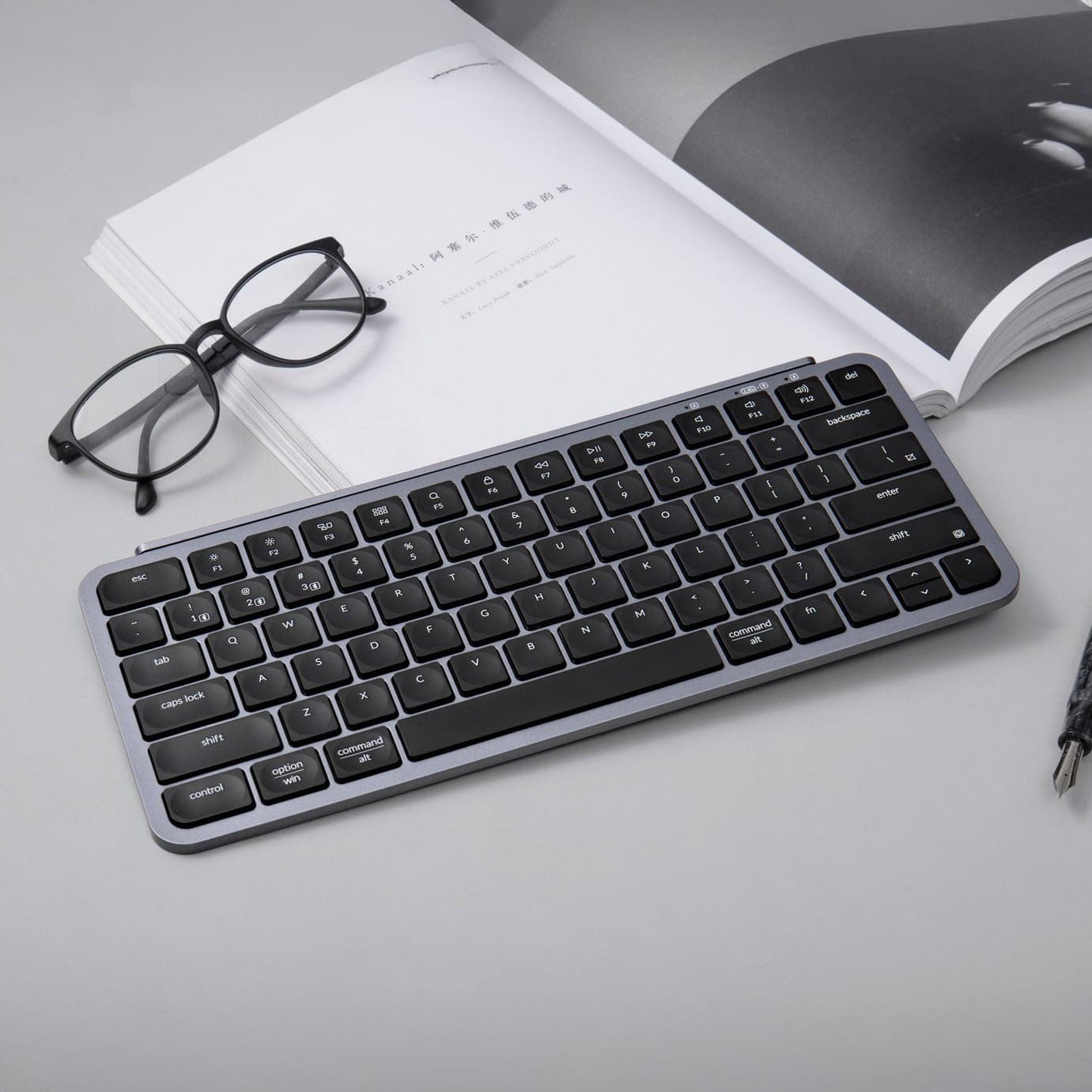Keychron B1 Pro|Mac・Windows 両対応の超スリム 75% レイアウトキーボード