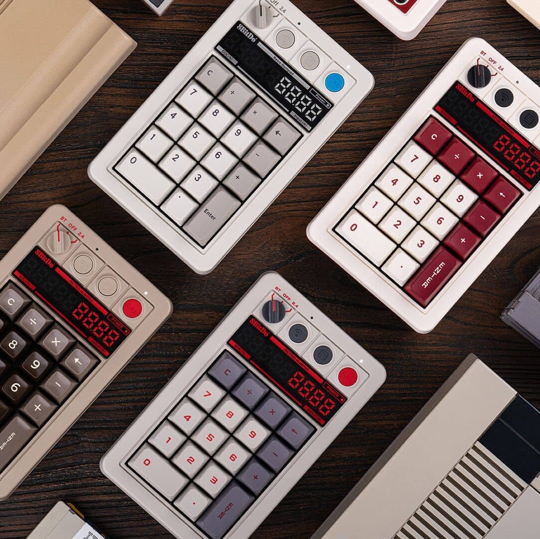8Bitdo Retro 18|PC ナンパッド兼電卓、レトロな趣きと高性能を融合したメカニカル入力デバイス