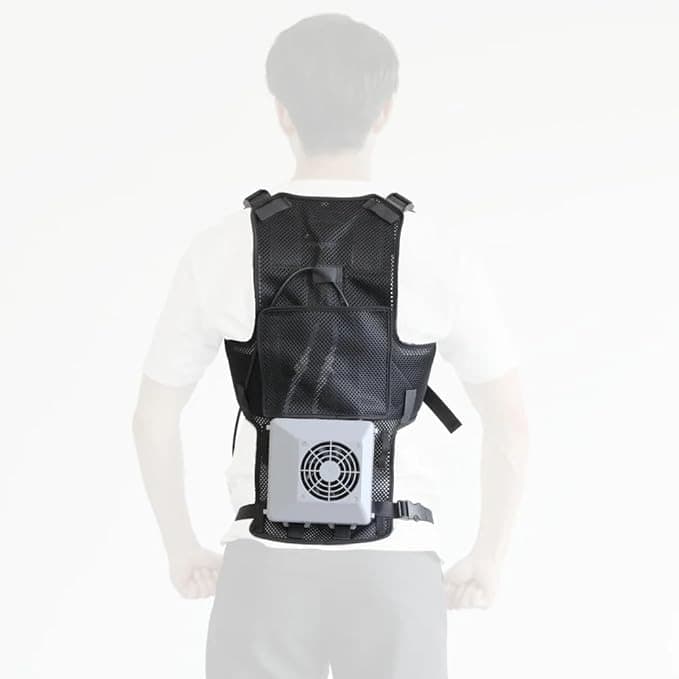ChillerX|氷いらずで背中から冷やし続ける、ペルチェチラー方式の水冷ウェア