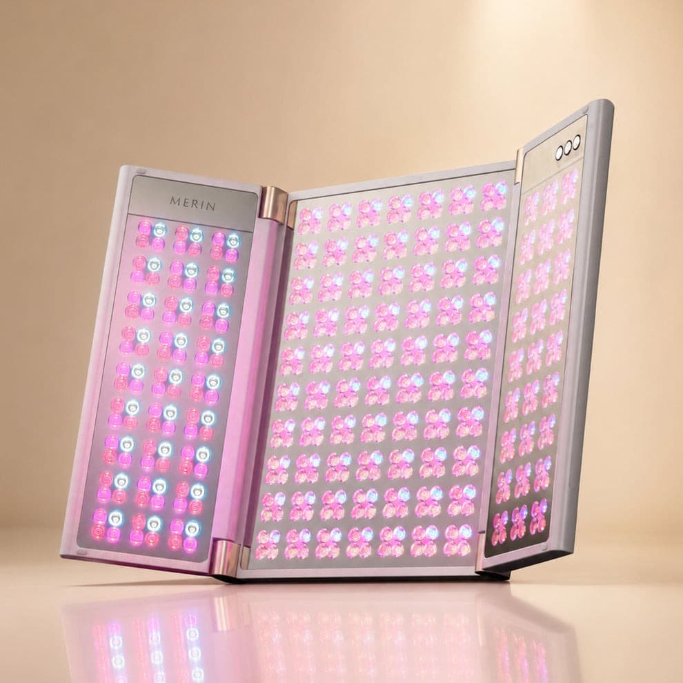 MERIN AURA|顔から頭皮、背中、脚まで。「置いて10分」で光美容を全身へ