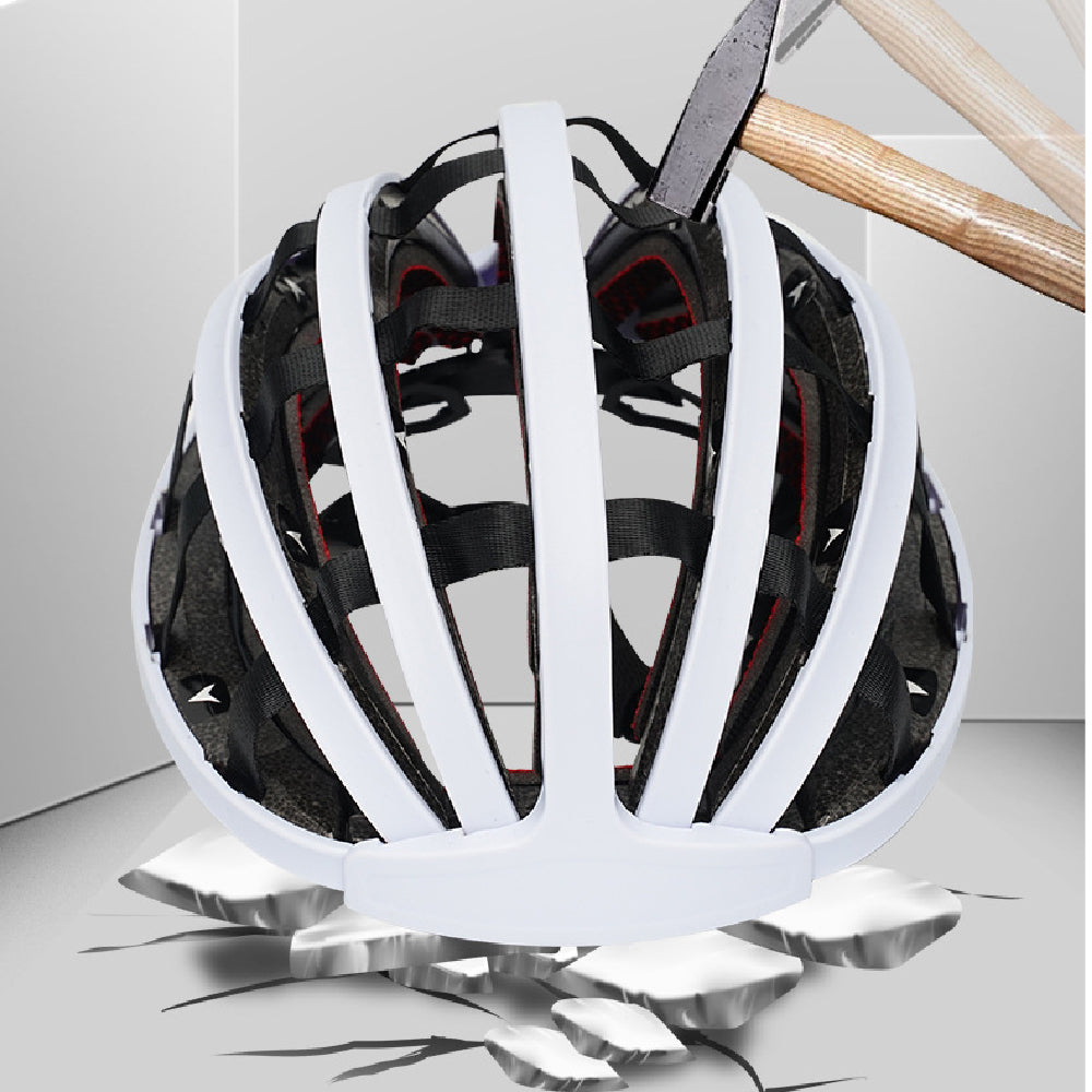 ヘルメットの概念を覆す折りたたみ式デザイン！軽量なのに耐衝撃性