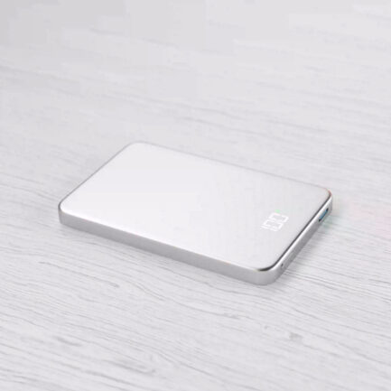 AlloyPower｜美しい外観と高機能を兼ね備えた次世代モバイルバッテリー