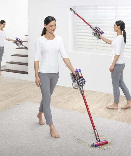 Dyson V8 Slim™ Fluffy Black｜日本住宅に最適化された軽量パワフル掃除機