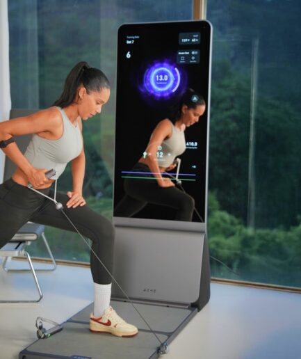 AEKE Smart Home Gym K1｜AI搭載の次世代スマートホームジム