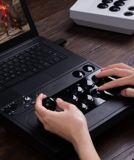 8BitDo Arcade Stick for Xbox｜レトロなデザインと最新技術が融合した究極のアーケードスティック