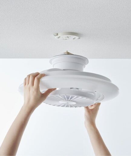 CIRCULIGHT EZシリーズ スイングモデル｜光と風が空間を包む、次世代の天井照明