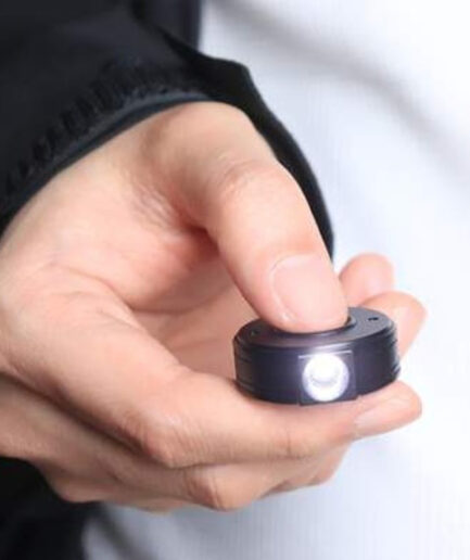 LumeDot｜コインサイズで持ち歩ける、次世代のリチャージャブルEDCフラッシュライト