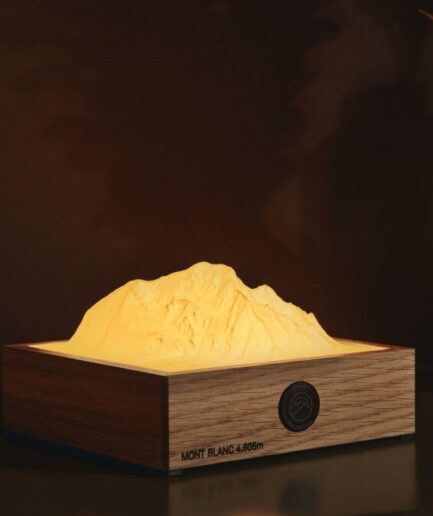 MountainLamp｜登山愛好者のための初の3Dアンビエントライト