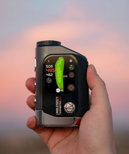 GenePro G1｜ハイブリッド GPS / レーザー測距機でゴルフのスコア向上を叶える