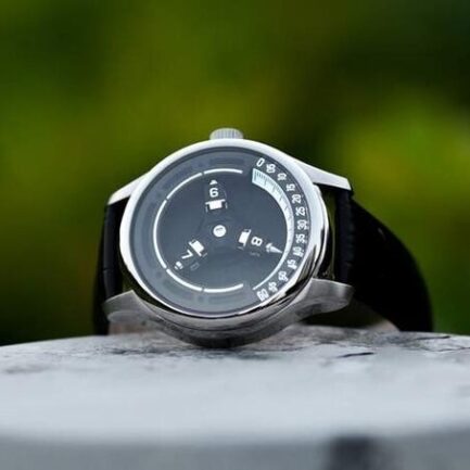 HiveCore Watch｜蜂の巣幾何学が彩る、時間の新しい表情