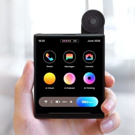 iKKO MindOne｜カードサイズで世界をつなぐ AI スマートフォンの新定義