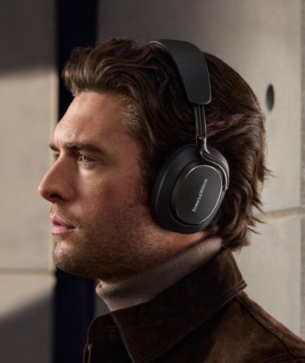 Px8 S2｜Bowers & Wilkins の究極のオーバーイヤー・ノイズキャンセリングヘッドフォン
