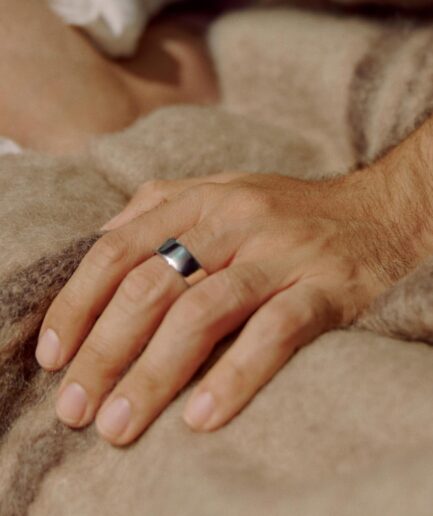 Oura Ring 4｜Oura史上最もパーソナルな健康管理スマートリング