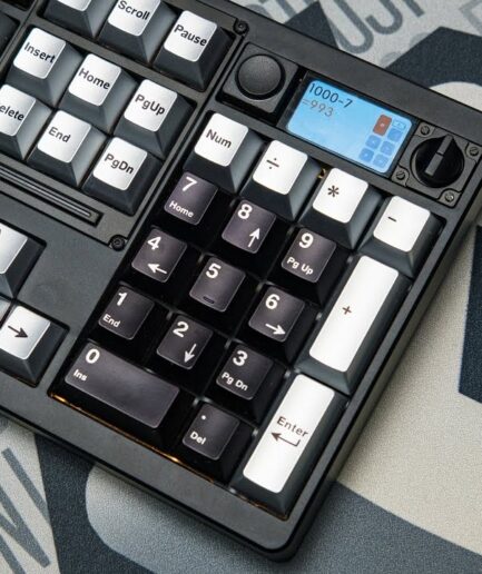 Chilkey ND104｜ワークとプレイを両立する104キーフルアルミニウム機械式キーボード
