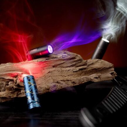 MQ5X｜キーチェーンからスナップオフ！ワイヤレス充電対応の超小型LEDフラッシュライト