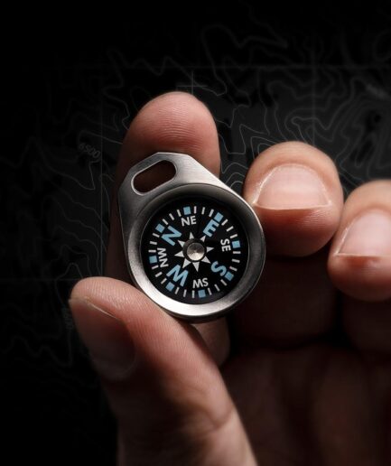 ath 22 Ti-Lume|昼夜を問わず真北を見つけるチタニウムキーチェーンコンパス