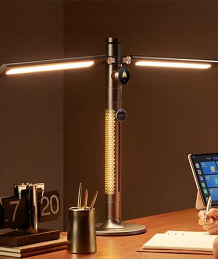 Under Sky｜衛星をインスピレーションにした多シナリオ対応型アイケアランプ