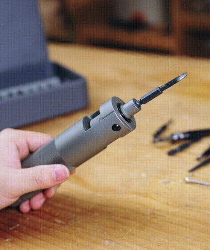 FixBuddy Ratchet|180° 回転機能付き手動制御レンチ