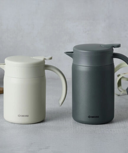 CERAMUG 真空断熱コーヒーサーバー｜コーヒーのおいしさを 8 時間も維持するセラミックスの力