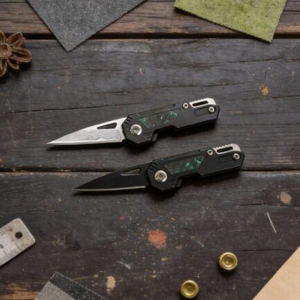 Orioners S1｜ダマスカス鋼 × 蓄光カーボンファイバーのコンパクト EDC マルチツール
