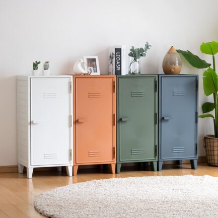VAZZO PEG CABINET｜アレンジ自由な樹脂製収納インテリアで生活空間を華やかに