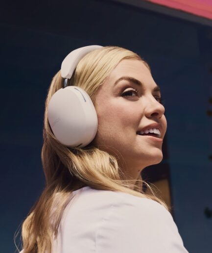 Sonos Ace｜プロチューニングによる極上音質と精密ノイズコントロールを実現したオーバーイヤーワイヤレスヘッドフォン