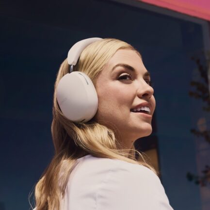 Sonos Ace｜プロチューニングによる極上音質と精密ノイズコントロールを実現したオーバーイヤーワイヤレスヘッドフォン
