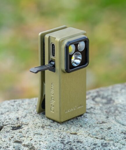 Oclip Ultra ｜OAL 合金製・365nm UV ライト搭載の高耐久 EDC 照明