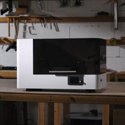 Duroxen｜デスクトップでプロレベルの精密加工を実現するコンパクト CNC 旋盤