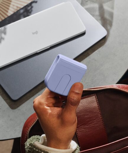 Mobi Fold｜ポケットで眠り、開いた瞬間に仕事を走らせる超薄型ワイヤレスマウス