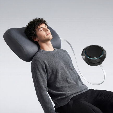 Vytasync｜首の凝りと深夜の不眠を寝ながら癒やす適応型 AI 枕