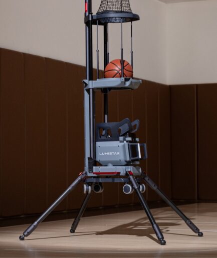 LUMISTAR CARRY｜一人の練習でも、チーム練習並みの濃密なバスケット訓練を実現する AI トレーニングマシン