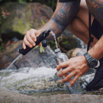 ITEHIL E02｜ワンタッチ電動浄水ストロー、アウトドアの水分補給の苦労をすべて消し去る一品