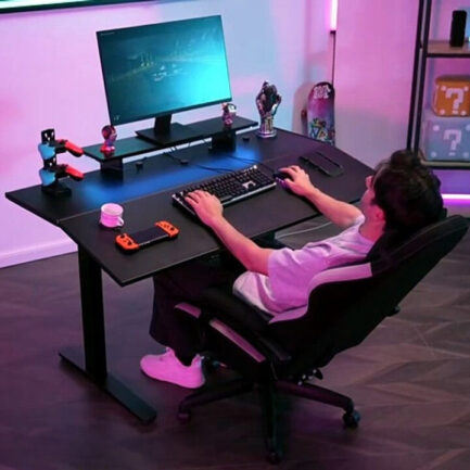 GTPlayer Zoned Tilt Desk｜身体の曲線に従順に形を変える、世界初のゾーン別傾斜付き電動デスク