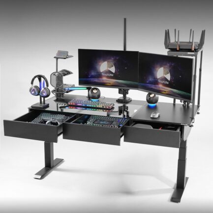 Bauhutte Show Case Desk｜愛機を魅せつつ没入する、ゲーマーの理想のワークスペース