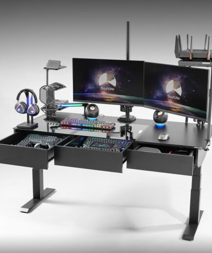 Bauhutte Show Case Desk｜愛機を魅せつつ没入する、ゲーマーの理想のワークスペース