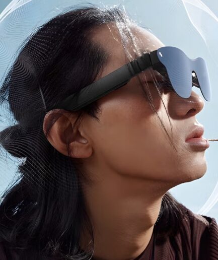 RayNeo Air 4 Pro｜世界初 HDR10 AR グラスで、日常が瞬く間にシアター体験に変わる