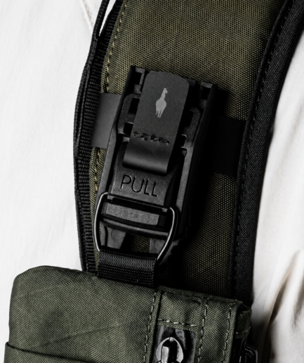 HUB TACTICAL CLIP｜バッグの“探す・外す・付け替える”を一瞬で変えるALPAKAのタクティカルクリップ